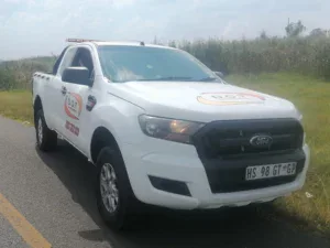 Shot of Dot Towing pick up vehicle